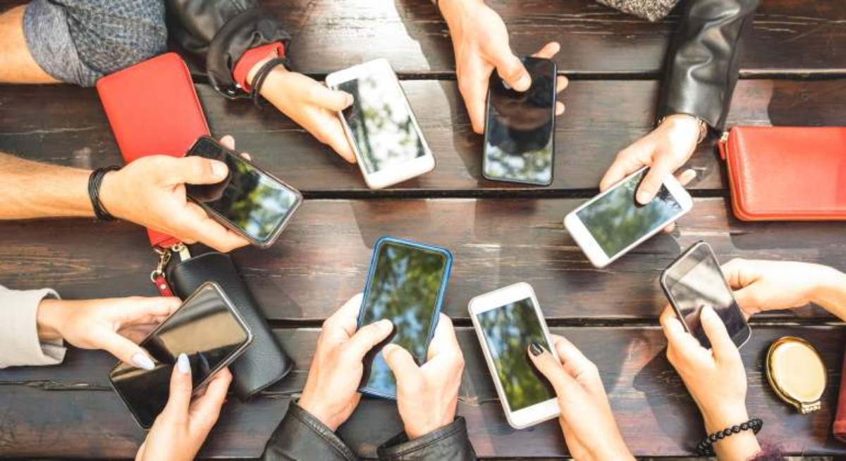 smartphones.jpg