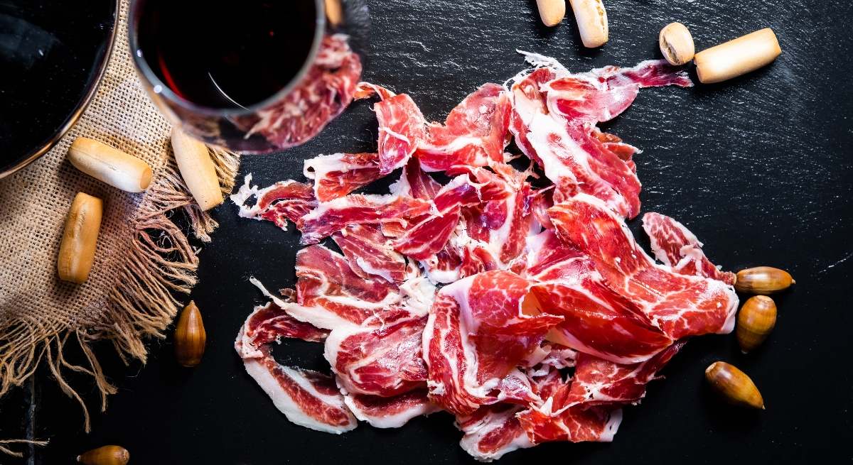 Comer jamón podría alargarte la vida.