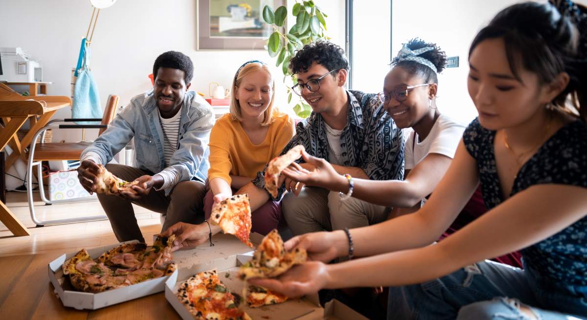 amigos-pizza-istock.jpg