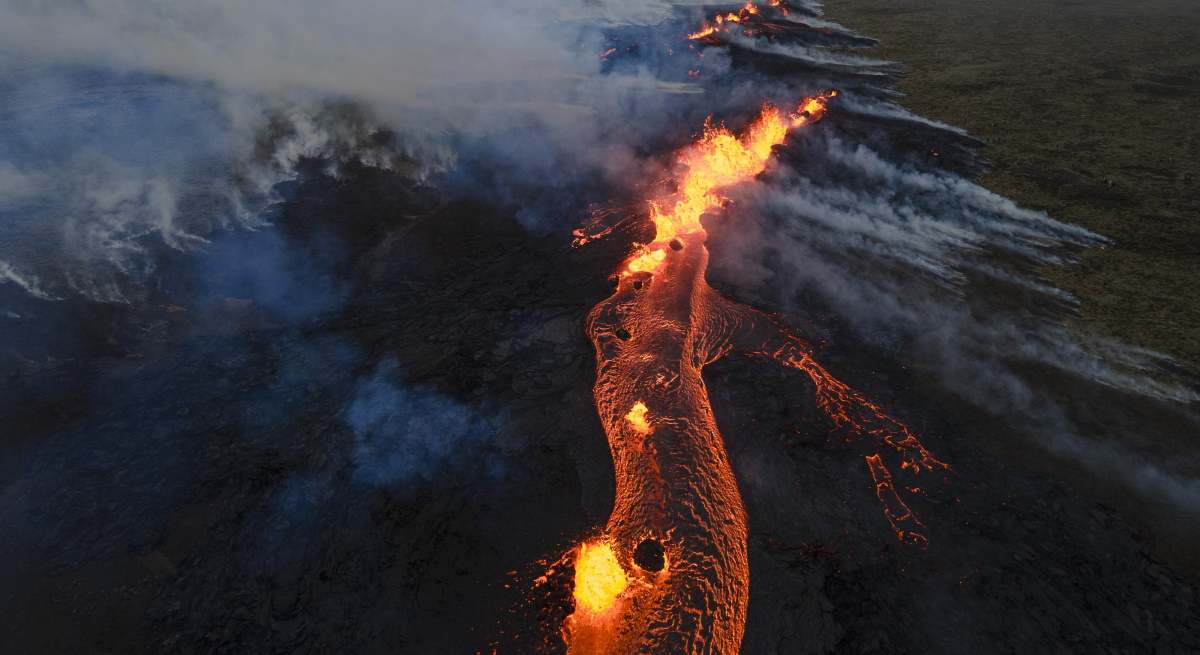 erupcion-volcanica-islandia-europa-press.jpg