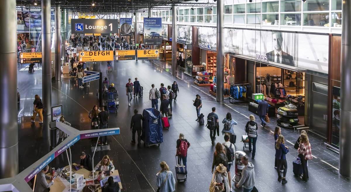 schiphol-istock.jpg
