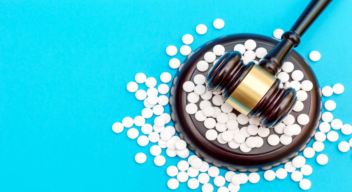 1200-x-655-Justicia-Farmacos-Istock.jpg