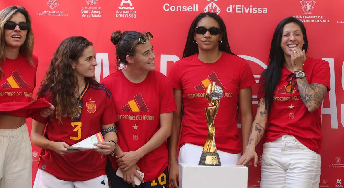 seleccion-femenina-1200.jpg