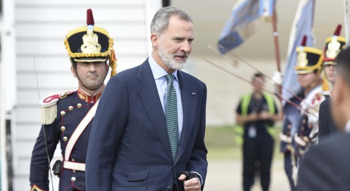felipe-en-argentina-puente.jpg