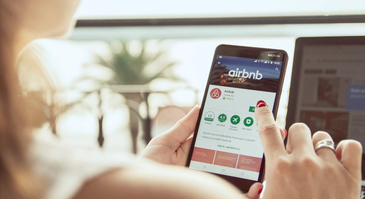 Airbnb-dreamstime.jpg