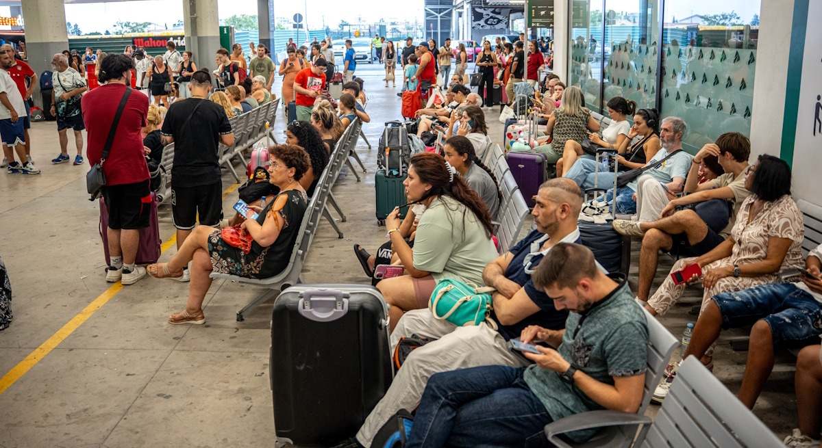 Sala de espera de la estación de Chamartín. Foto: Europa Press
