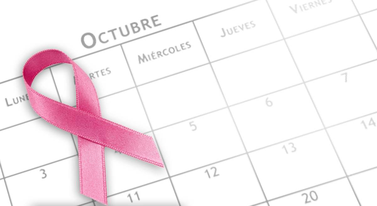 1200-x-655-Lazo-Rosa-Cander-Mama-Daniel-Arrollo.jpg
