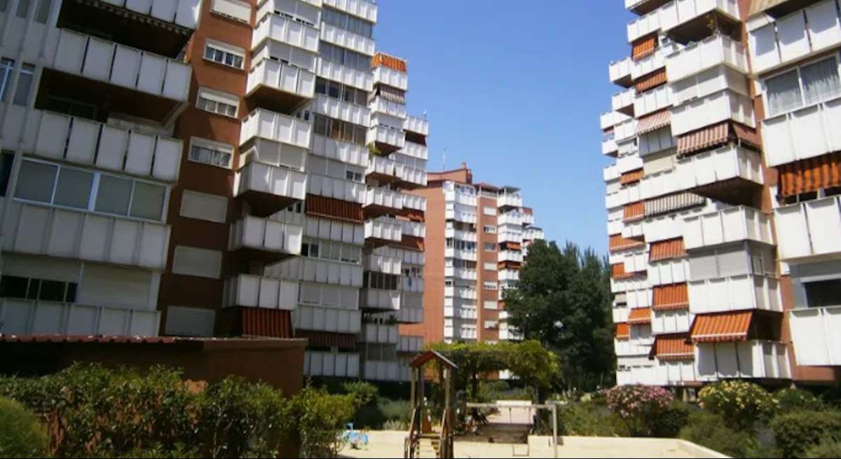 Viviendas en venta en Móstoles en un anuncio de Idealista.