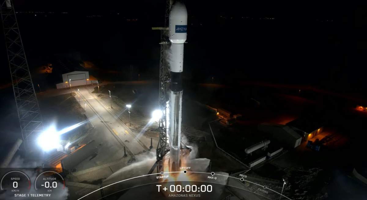 satelite1.jpg