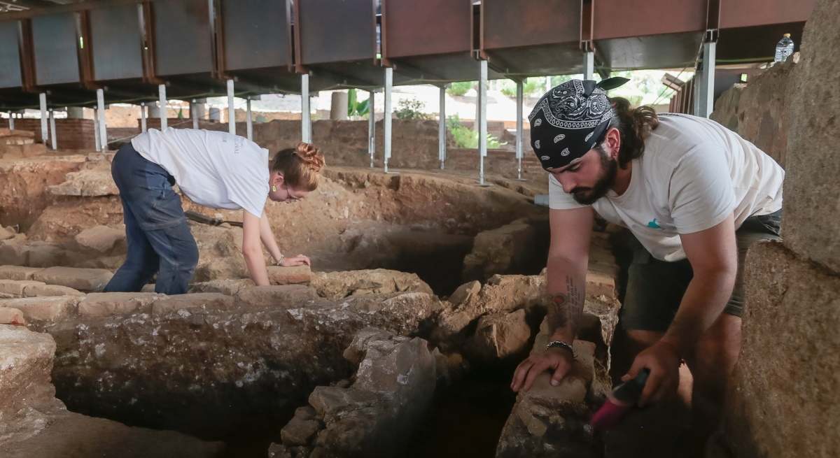 casa-anfiteatro-merida-excavaciones.jpg