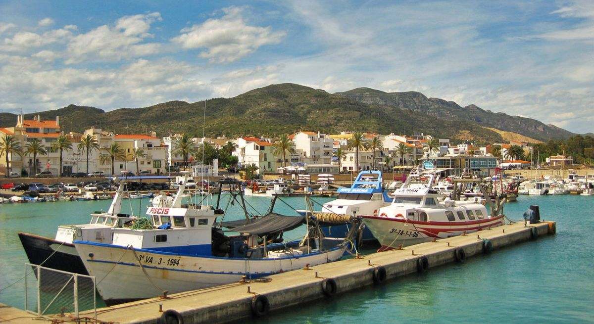 El pueblo de moda de Tarragona para visitar en primavera: un rincón con tradición de antiguos marineros