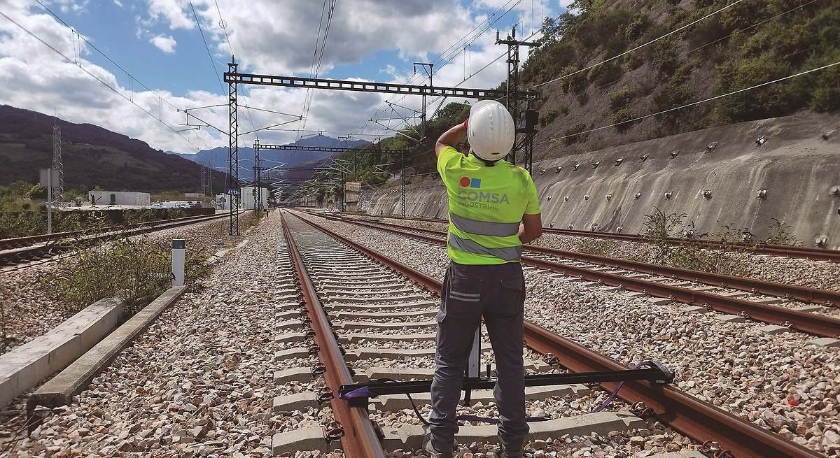 Trabajador de Comsa. EE