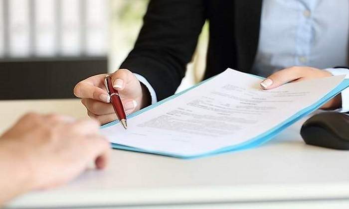 1200-x-655-Firma-de-contrato-clausulas-Istock.jpg