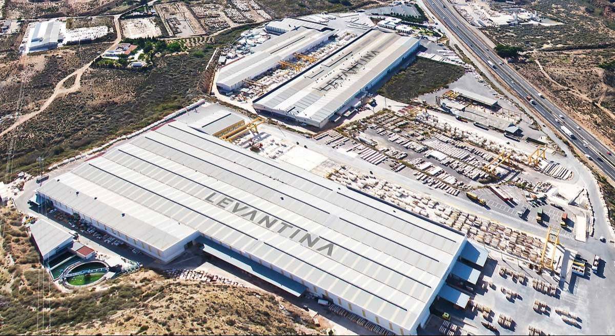 Factorías de Levantina en Novelda (Alicante).