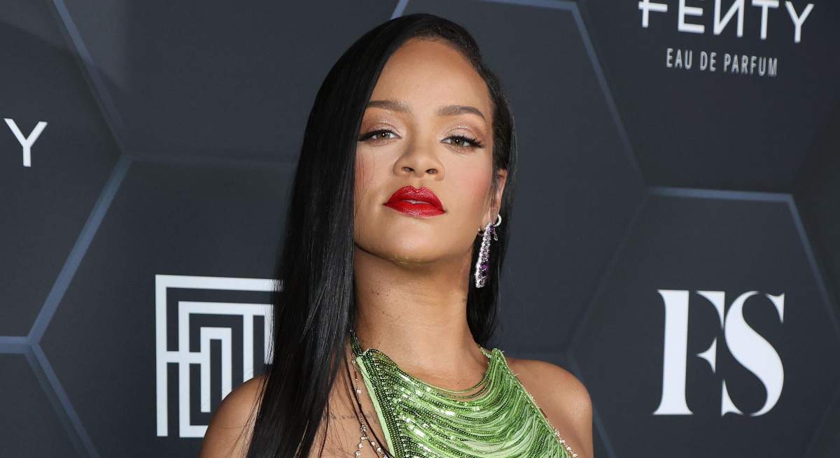 Rihanna-en-una-fiesta-de-Fenty-Beauty-Alamy.jpg