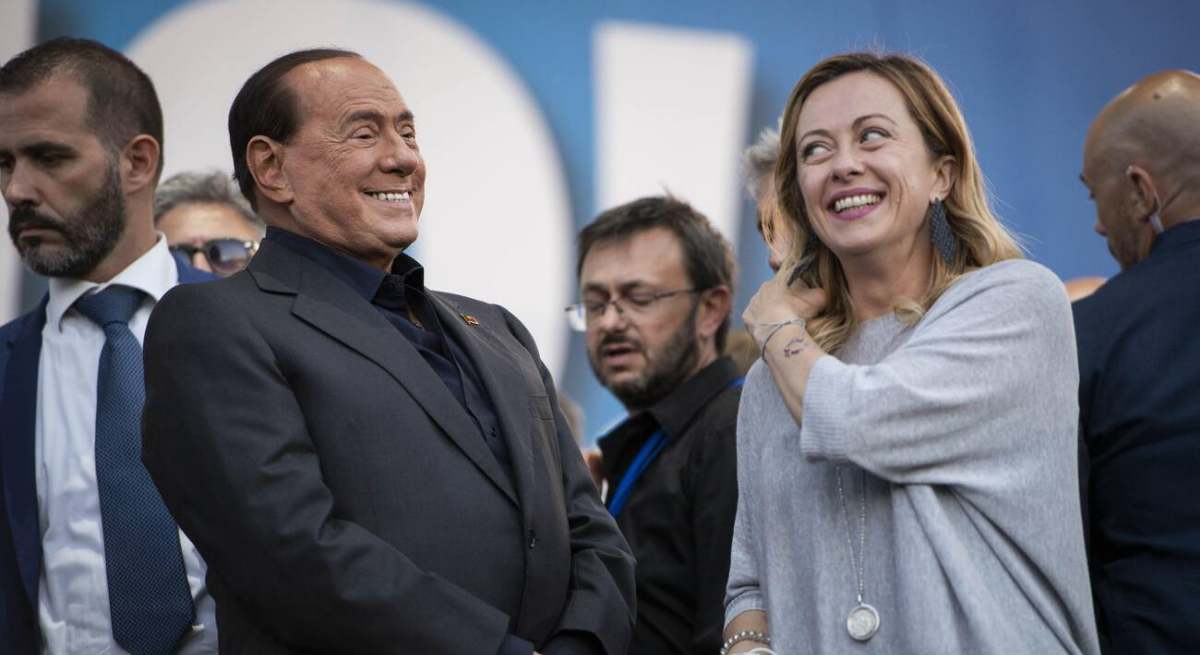 berlusconi-meloni-alamy.jpg