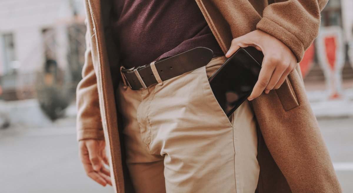 telefono movil smartphone bolsillo pantalon