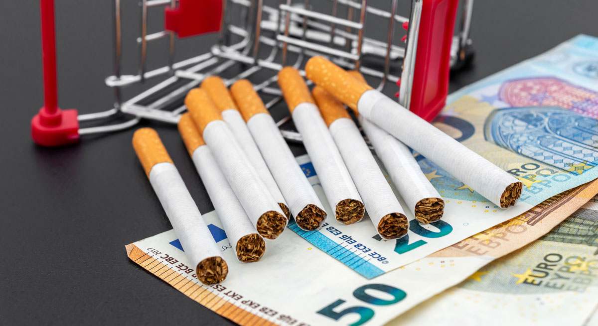 El tabaco aporta casi 9.000 millones a las arcas públicas