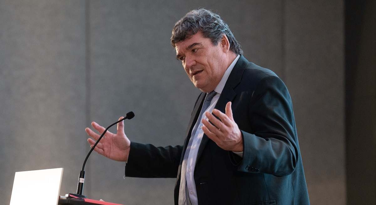 EuropaPress_5340547_ministro_inclusion_seguridad_social_migraciones_jose_luis_escriva.jpg