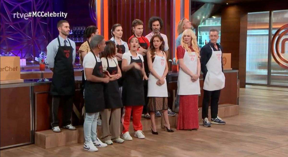 Los concursantes de MasterChef en el plató