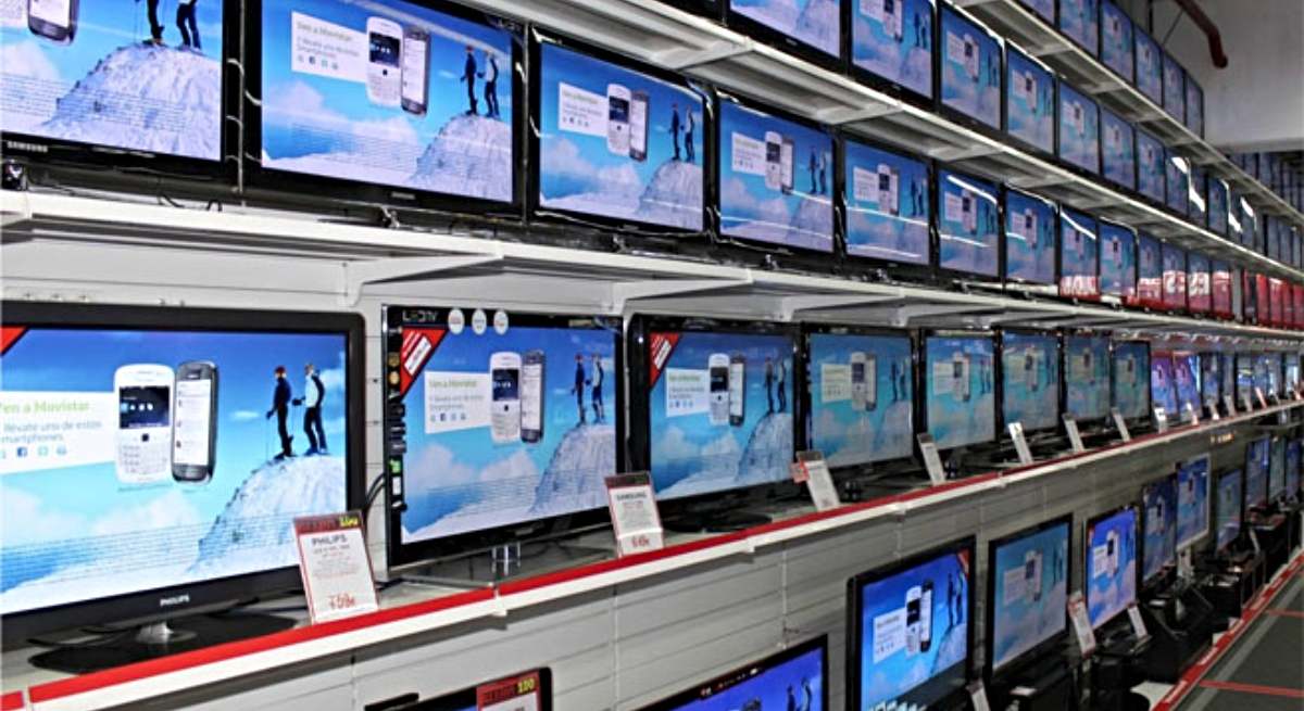 Una tienda de televisores