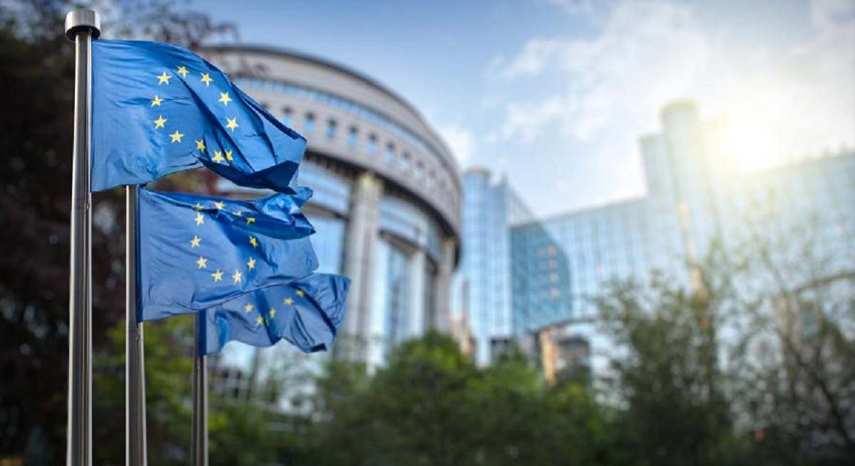 1200-x-655-Banderas-de-la-Union-Europea-iStock.jpg