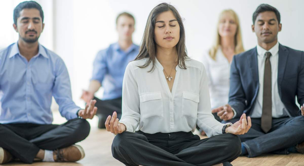 yoga-trabajadores-istock.jpg