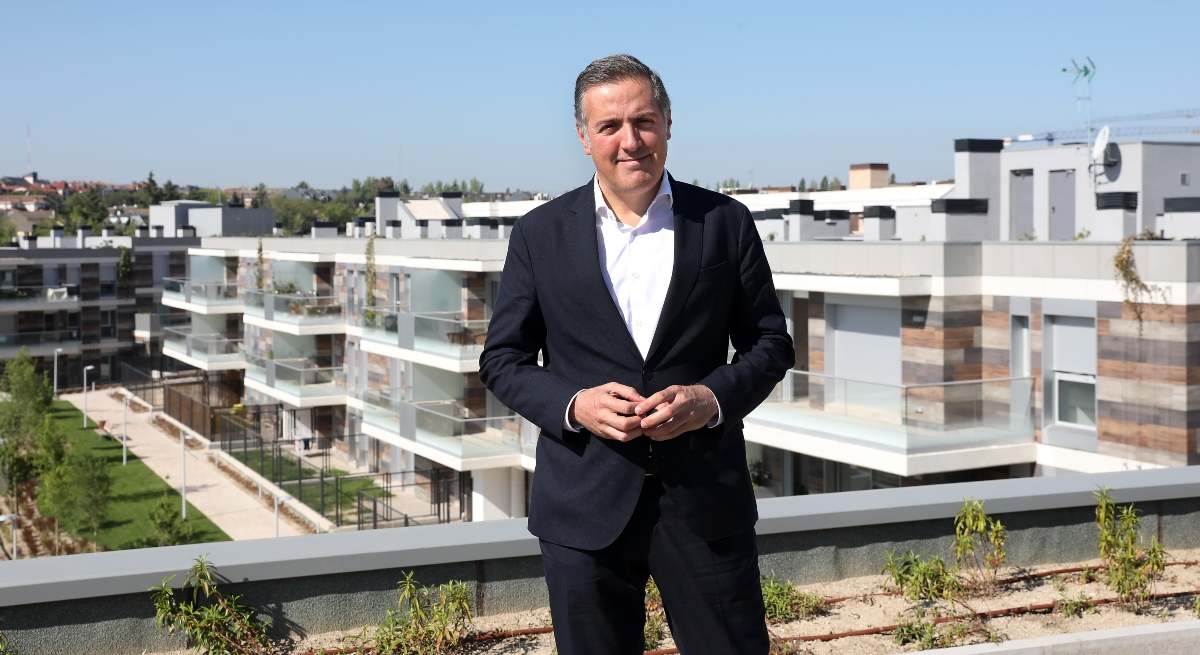 David-Martinez-CEO-de-AEDAS-Homes-1-1.jpg