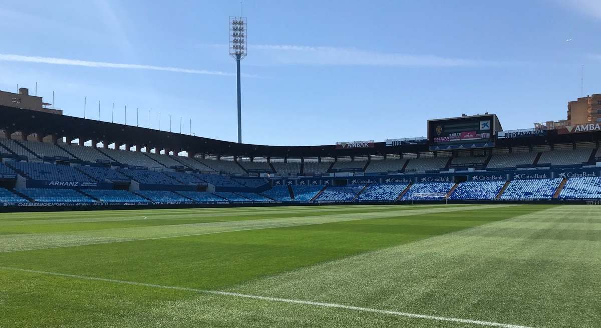 Estadio futbol la romareda zaragoza