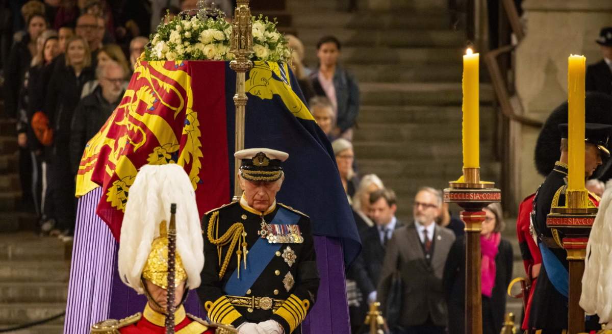 isabel-carlos-funeral.jpg