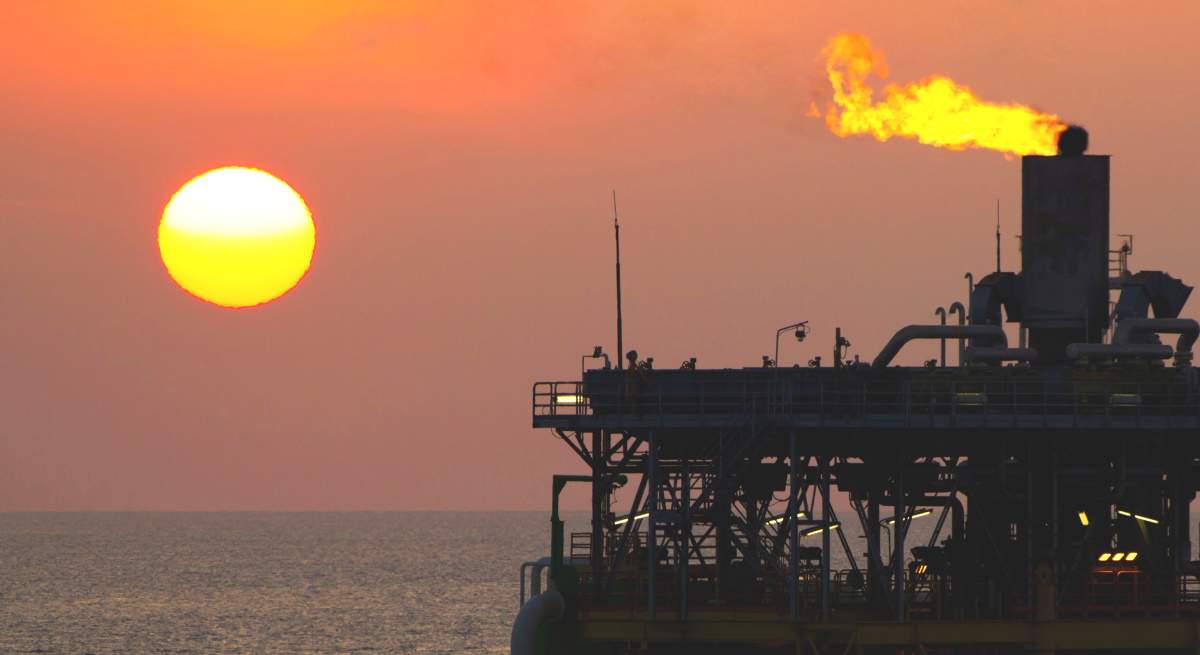petroleo-crisis-financiera.jpg