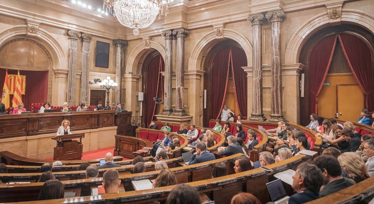 Parlament.jpg