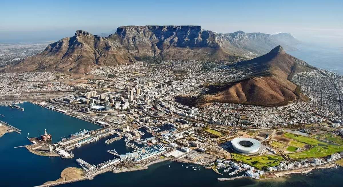 cape-town-city-bowl-table-mounta.jpg