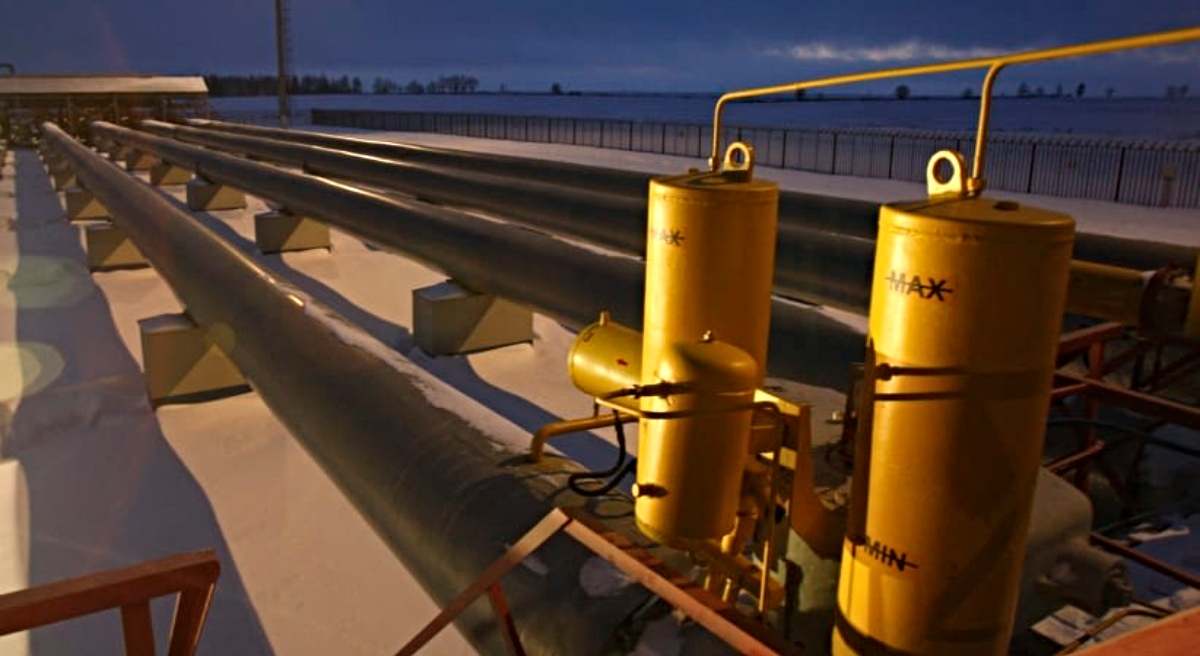 El gasoducto ruso a su paso por Sudzha, localidad rusa ahora en manos de Ucrania / Reuters