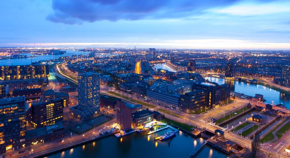 Rotterdam-Puerto-istock.jpg