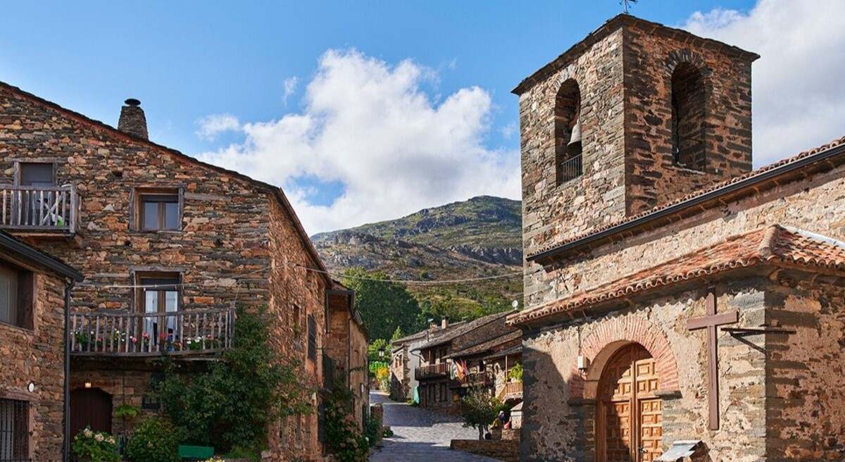 mejores-destinos-turismo-rural-e.jpg
