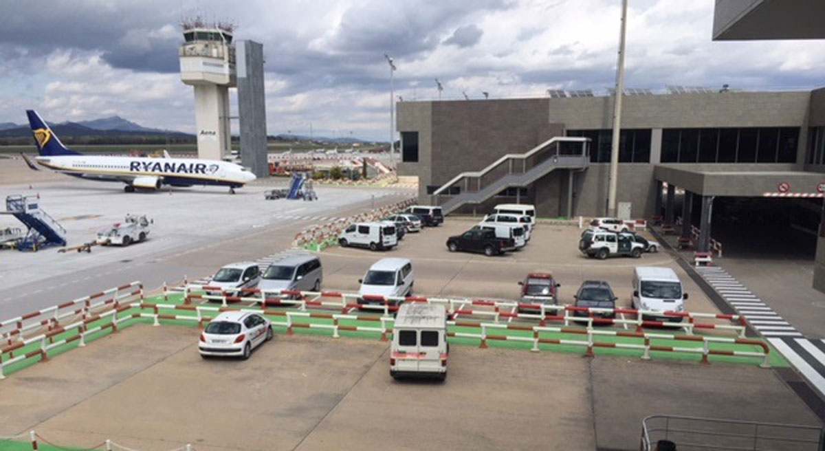 Aeropuerto de Girona-Costa Brava. EE