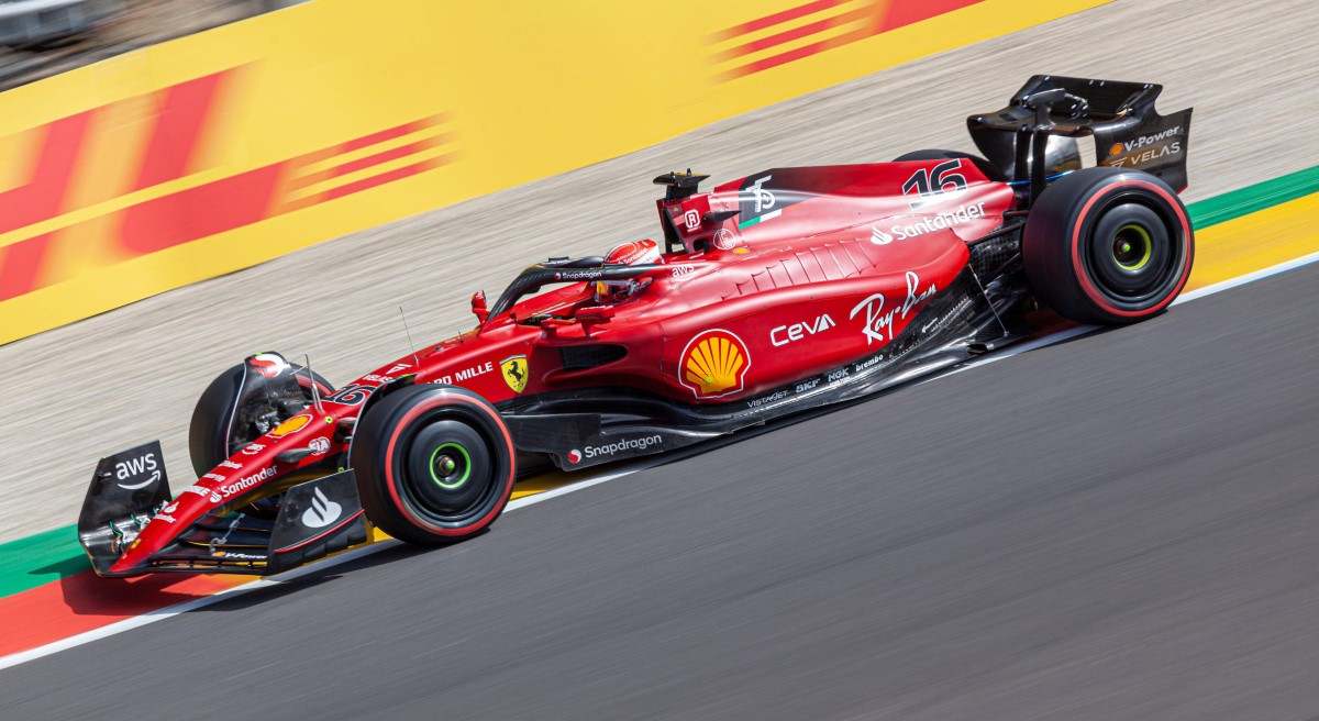 Ferrari-Alamy.jpg