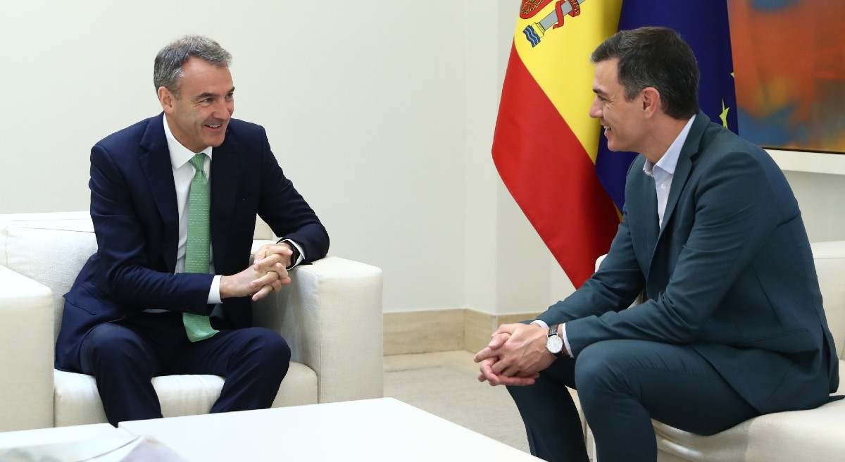 Looney-Bernard-sanchez-Pedro-Moncloa-BP.jpg