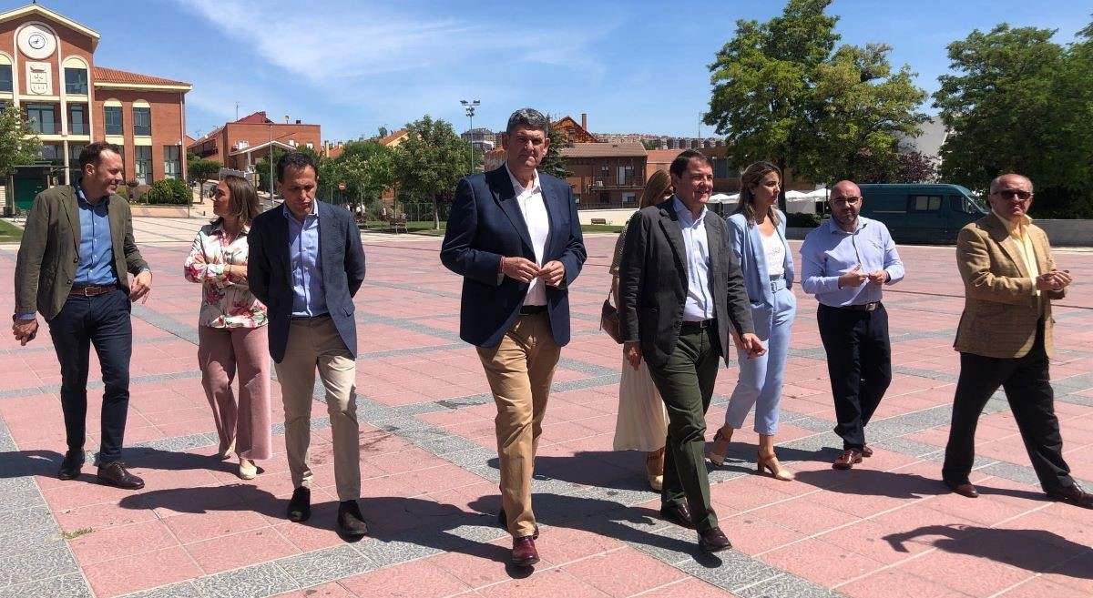 EuropaPress_5183411_manueco_arropa_candidatura_arroyo.jpg