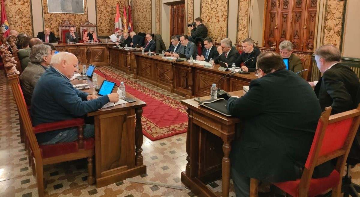 EuropaPress_5020985_pleno_ordinario_diputacion_salamanca.jpg