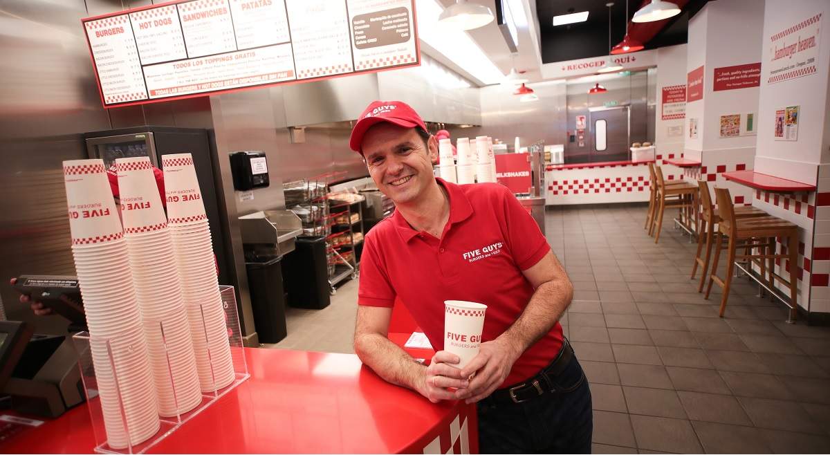 Daniel Agromayor five guys