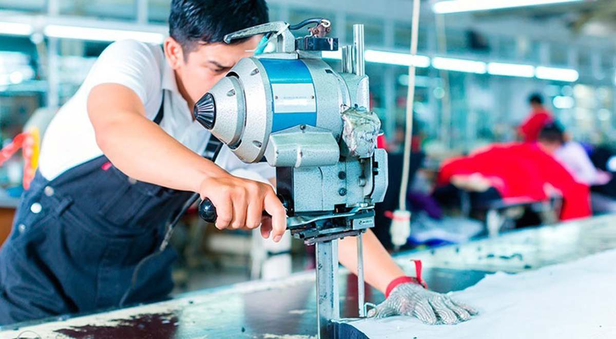Trabajador en una empresa 