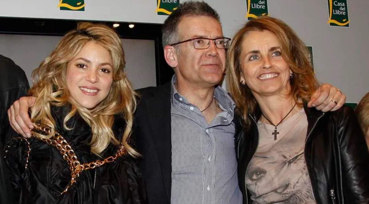 shakira-padres-pique1200.jpg
