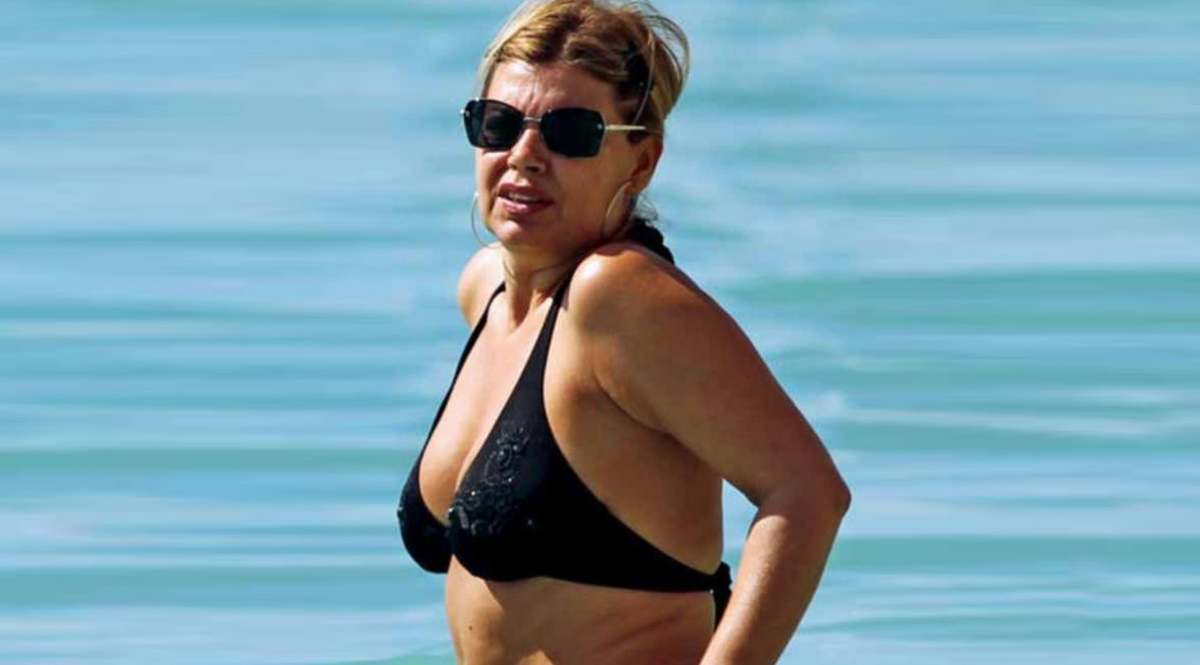 terelu-banador-playa1200.jpg