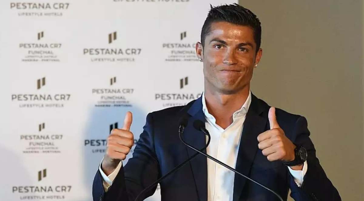 cristiano-ronaldo-pestana2