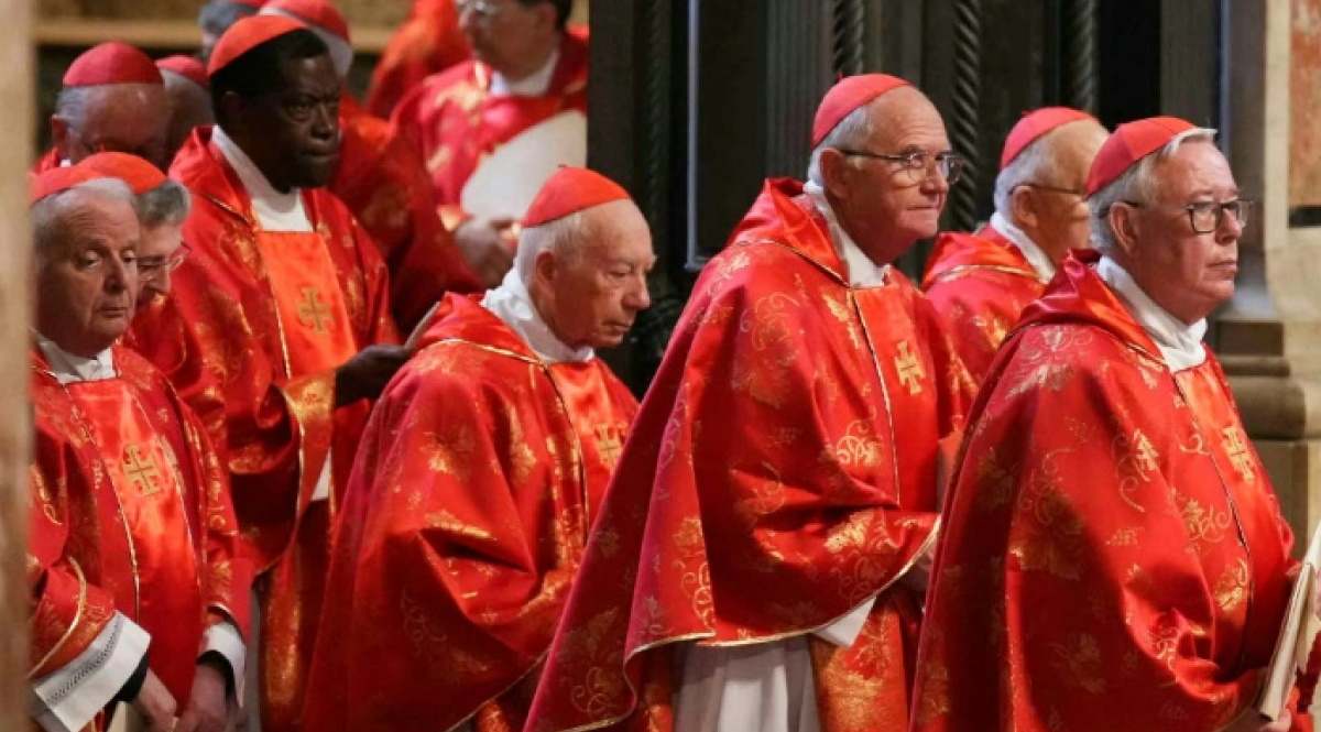 conclave-cardenales