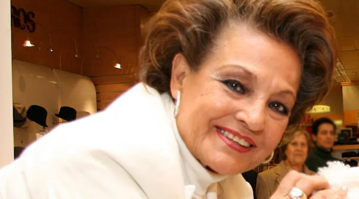 carmen-sevilla-sonrie1200.jpg