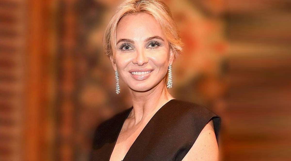 corinna-rie1200.jpg