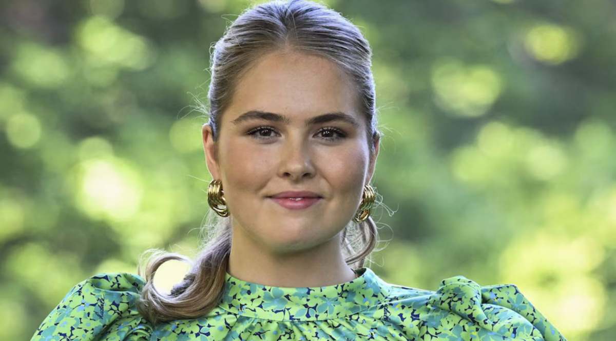 amalia-holanda